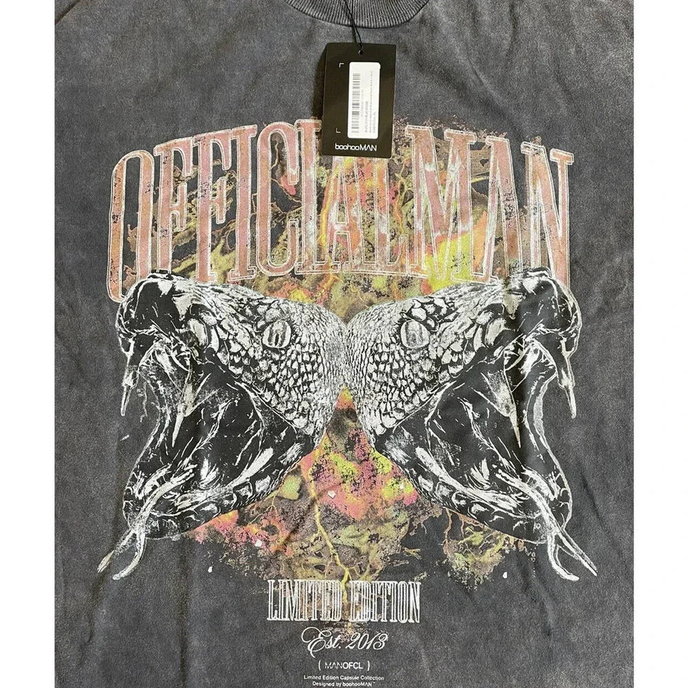 Boohoo Man Official Man Mens XL Graphic Tee Shirt Gray Foil Extended Neck NWT M9 - Picture 6 of 8